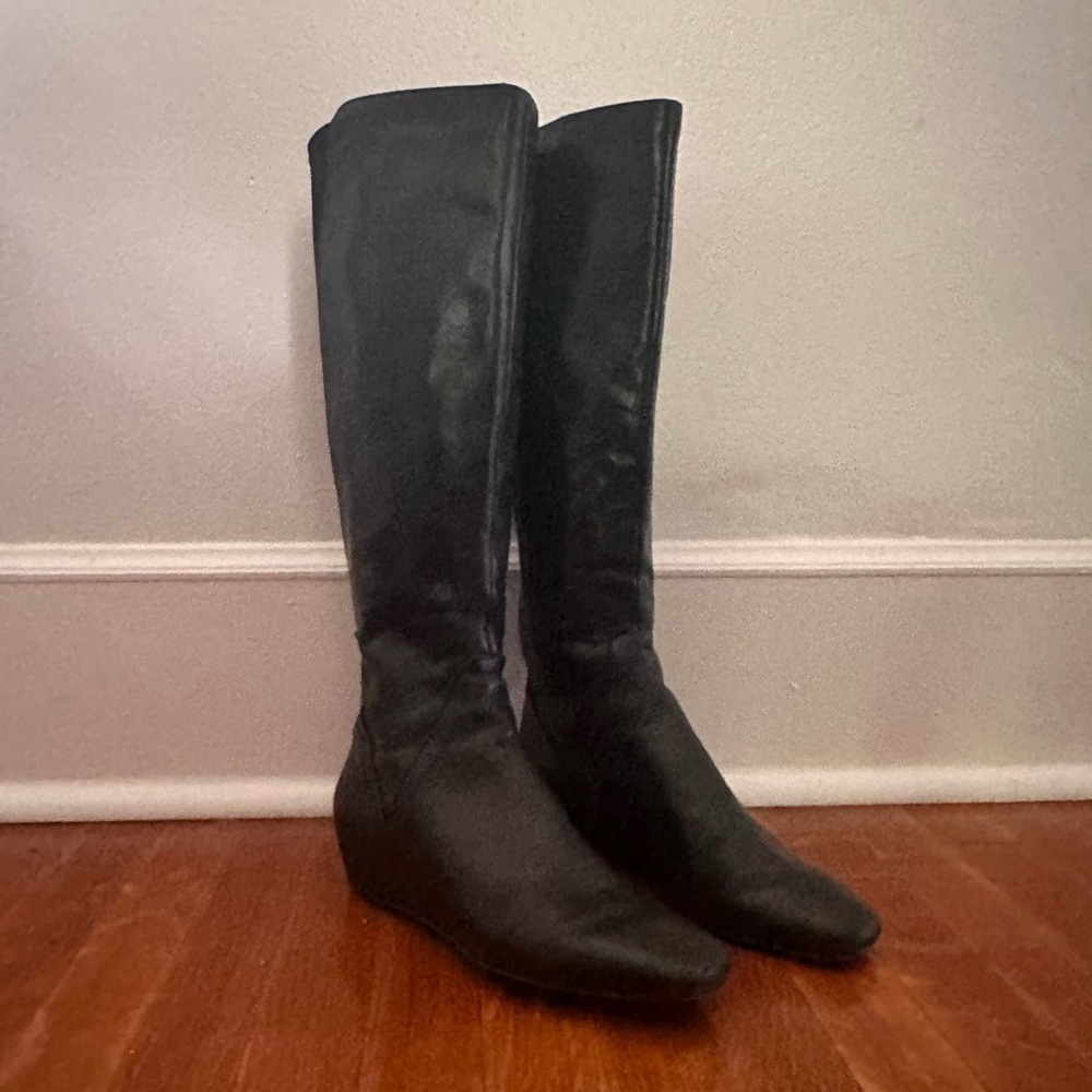 Donald J Pliner Patrice Knee-High boots (preloved, great condition)